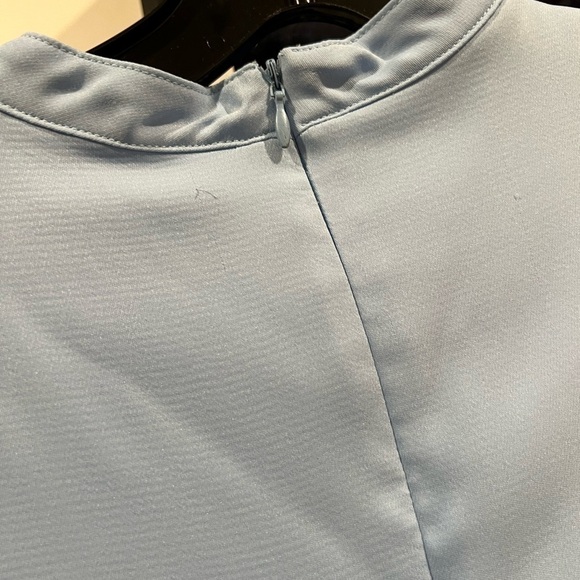 Francesca’s collection punch pretty baby blue balloon sleeve w/ cutouts top Med - Picture 5 of 10